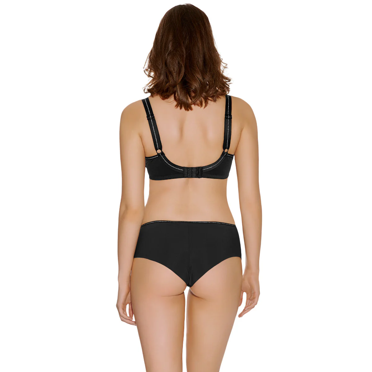 Hero Black Short - Freya - Image 4