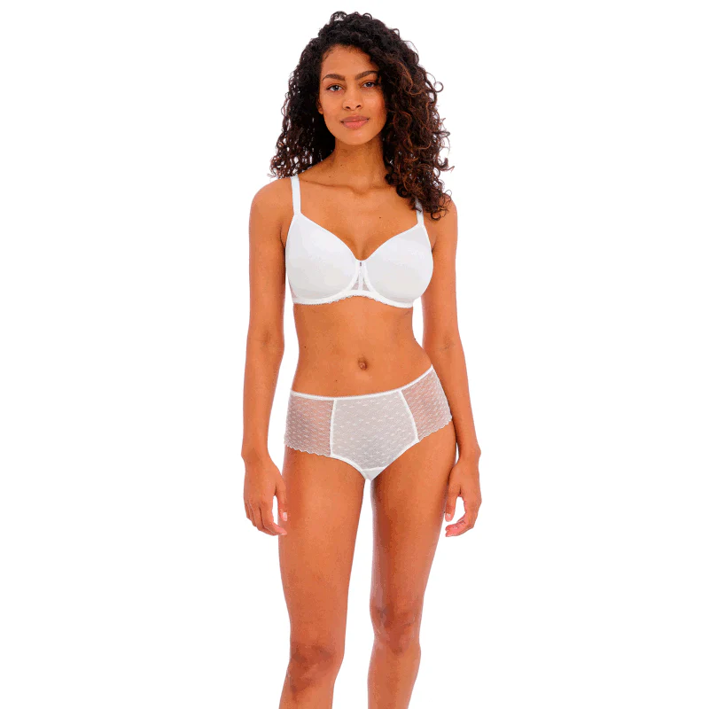 Signature Short White - Freya - Image 3