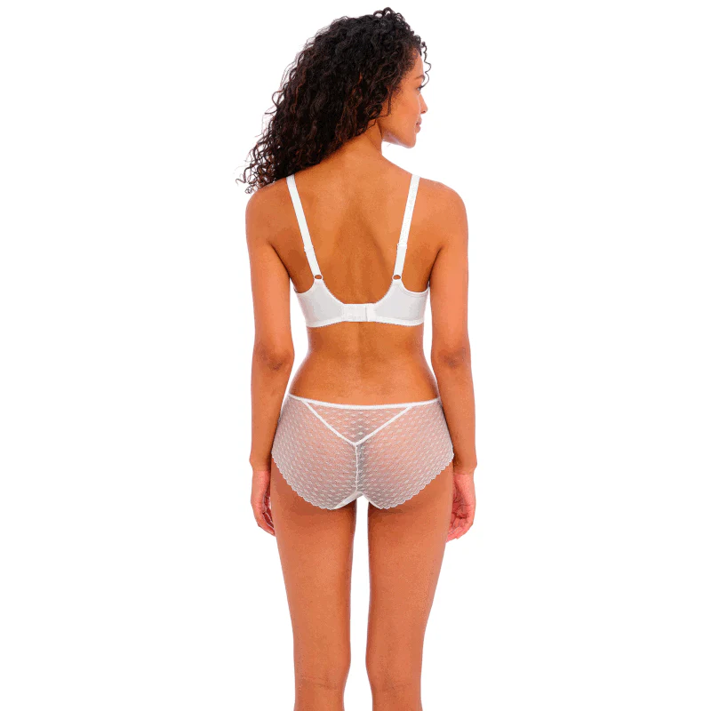 Signature Short White - Freya - Image 4