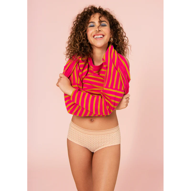 Viva Lace Short Natural Beige - Freya - Image 4