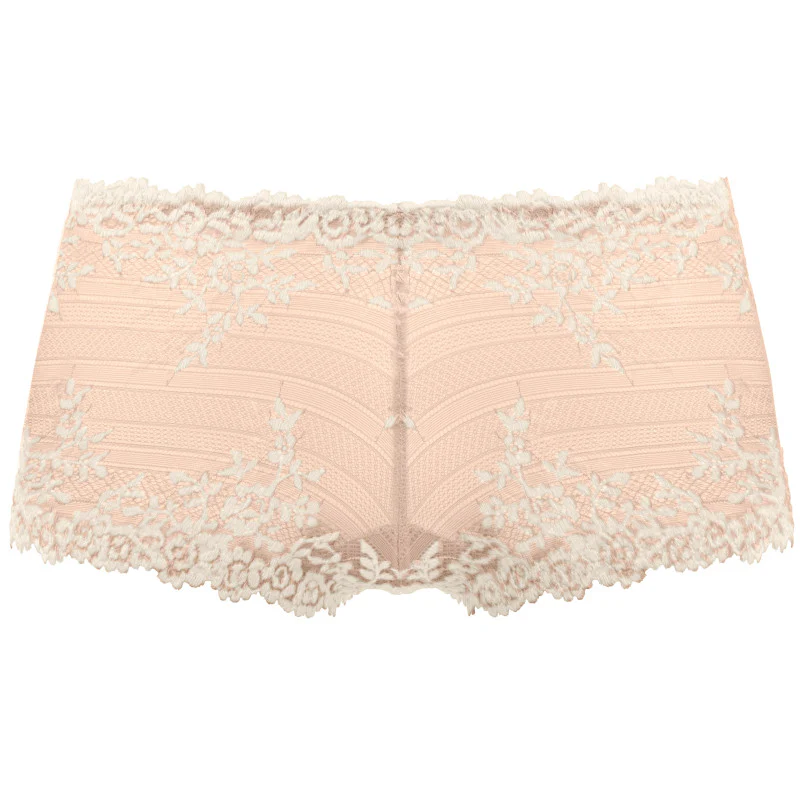 Embrace Lace Boy Short Naturally Nude/Ivory - Wacoal